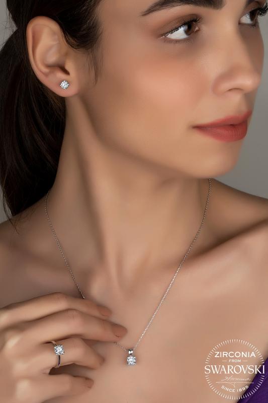 Union Zirconia Kadın Çiçek 4 Tırnak Gümüş Set