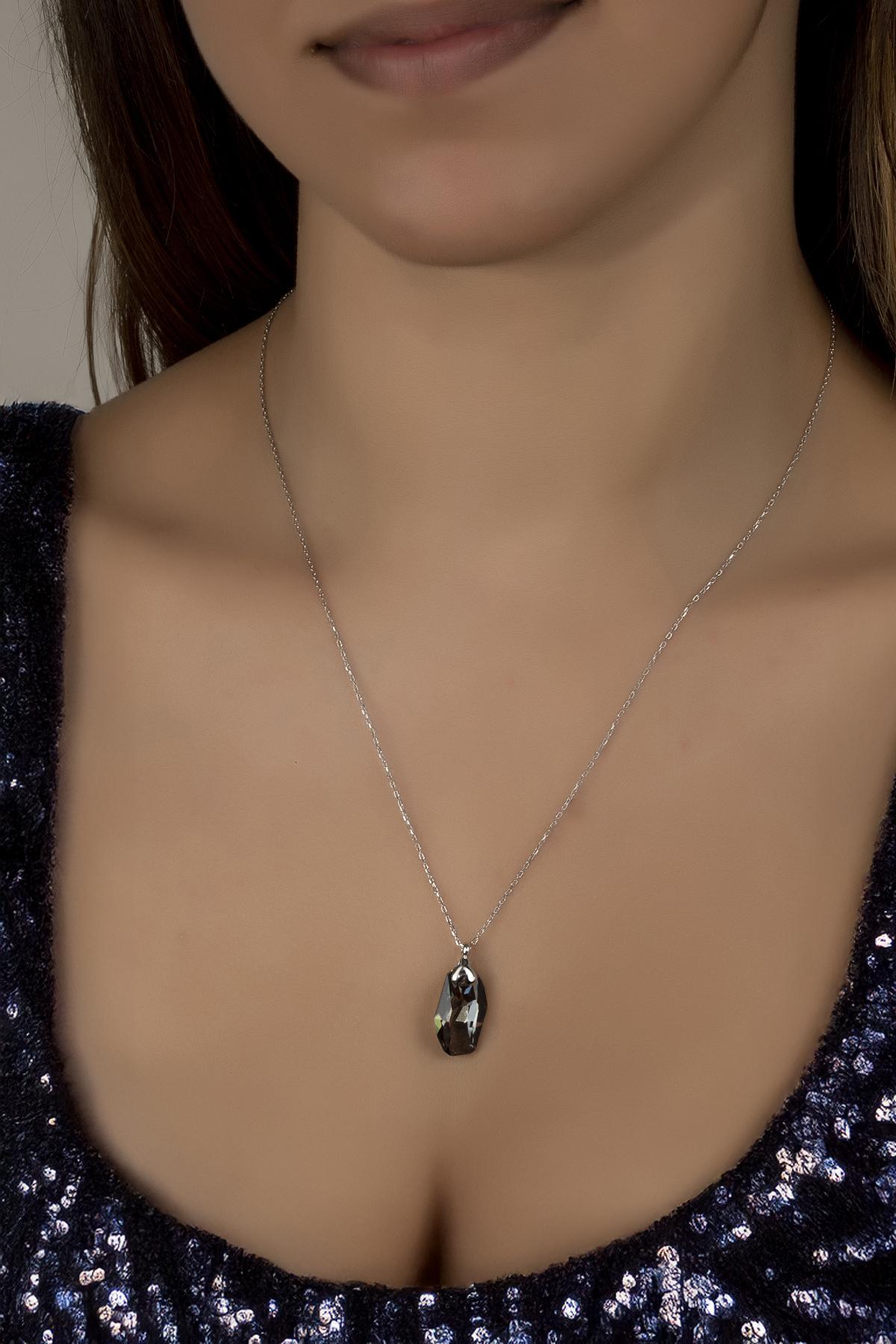 Union Crystal Kadın Özel Kesim Zirconia Gümüş Kolye