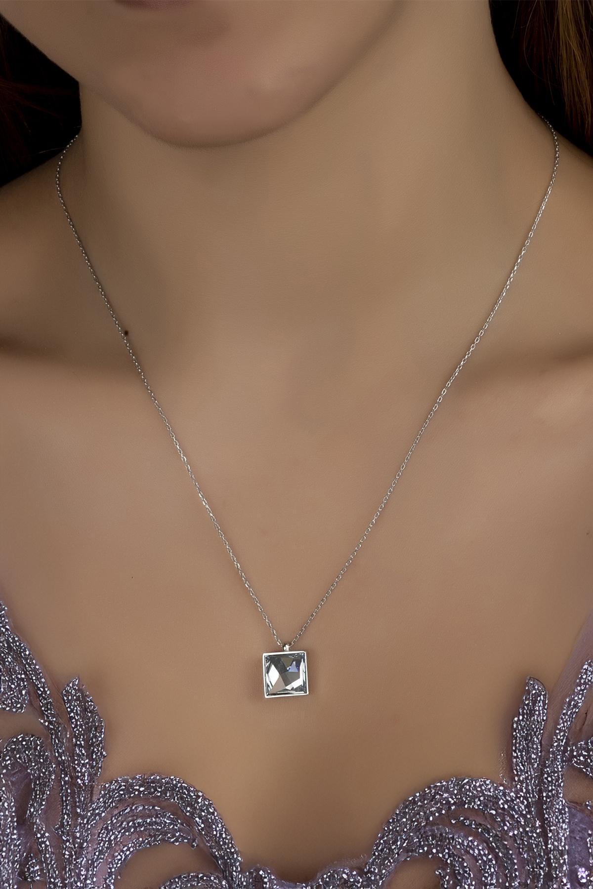 Union Crystal Kadın Kare Gümüş Kolye