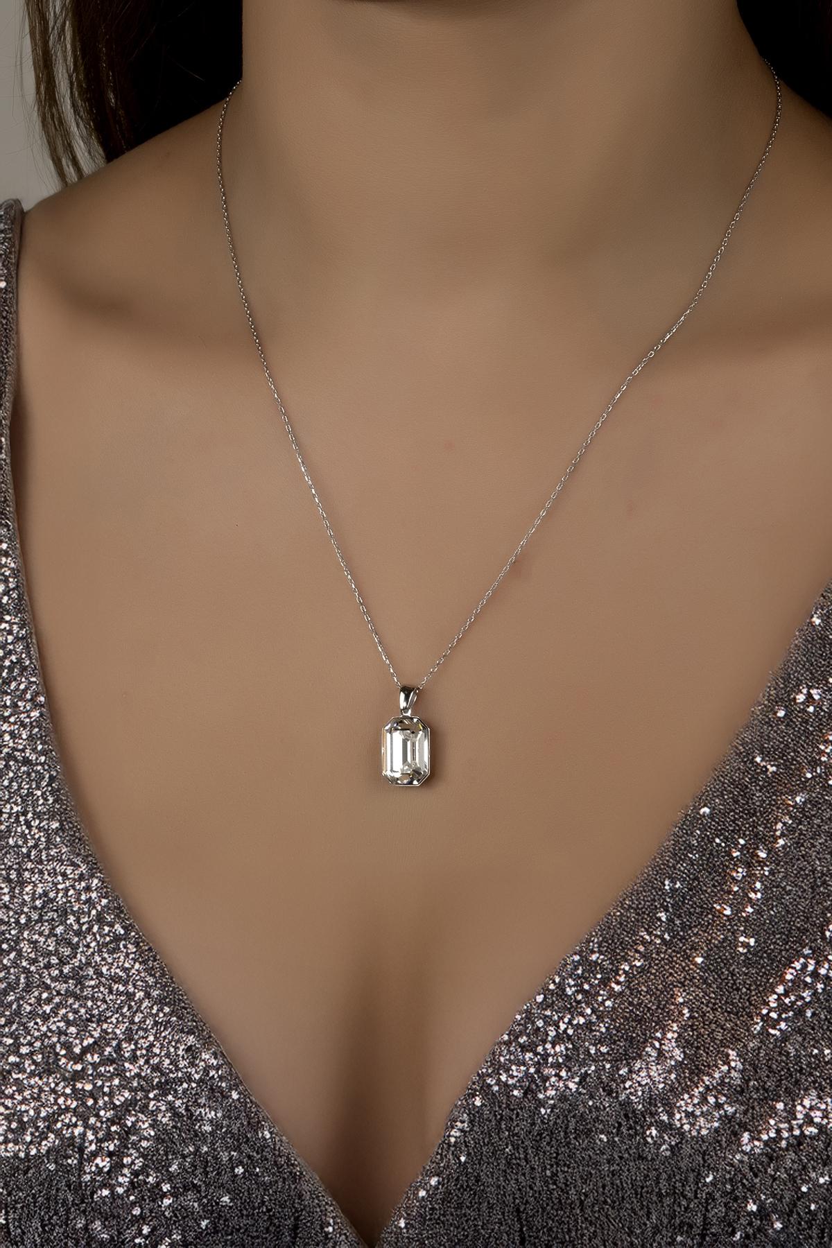 Union Crystal Kadın Octagon Gümüş Kolye
