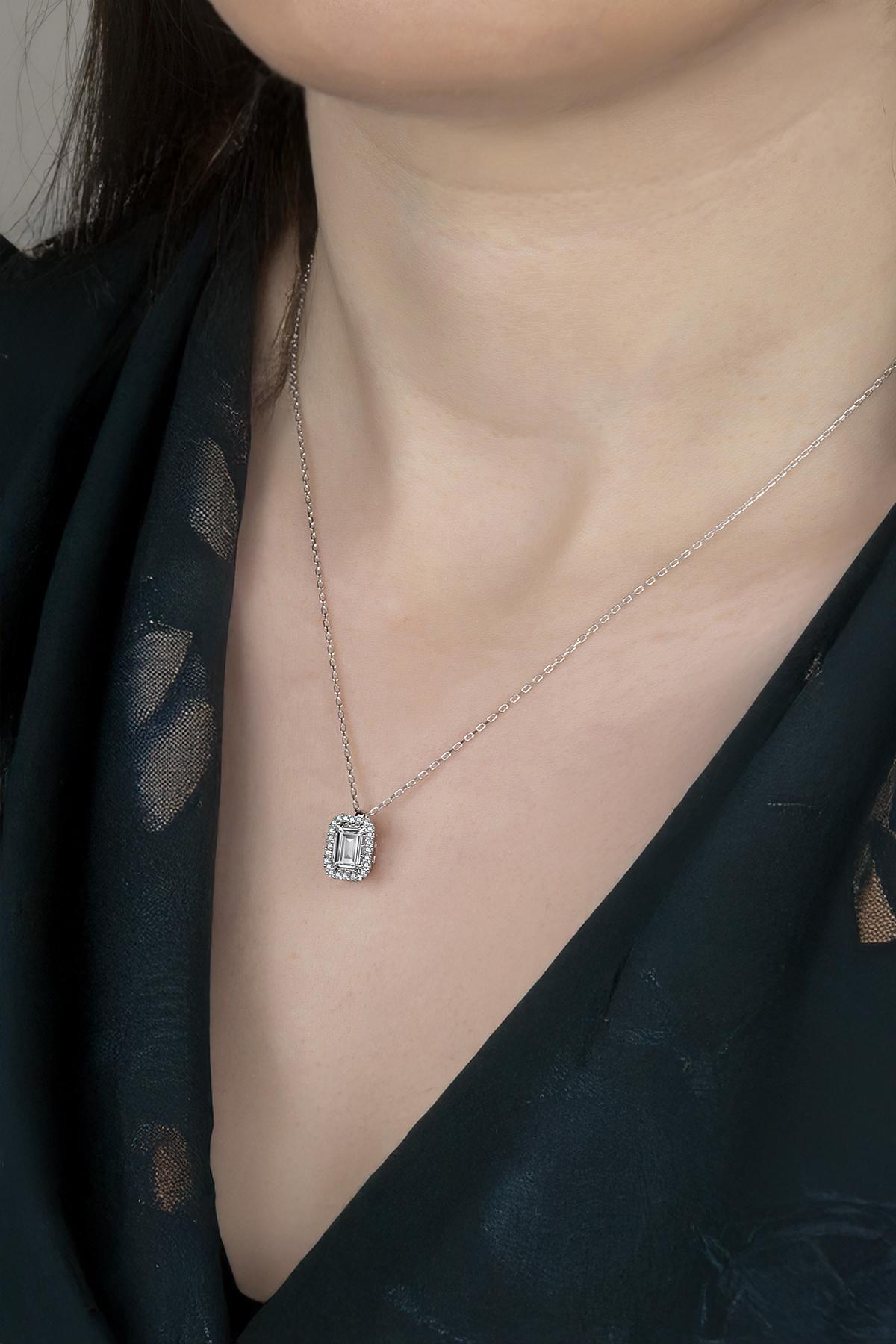 Union Zirconia Kadın Octagon Gümüş Kolye