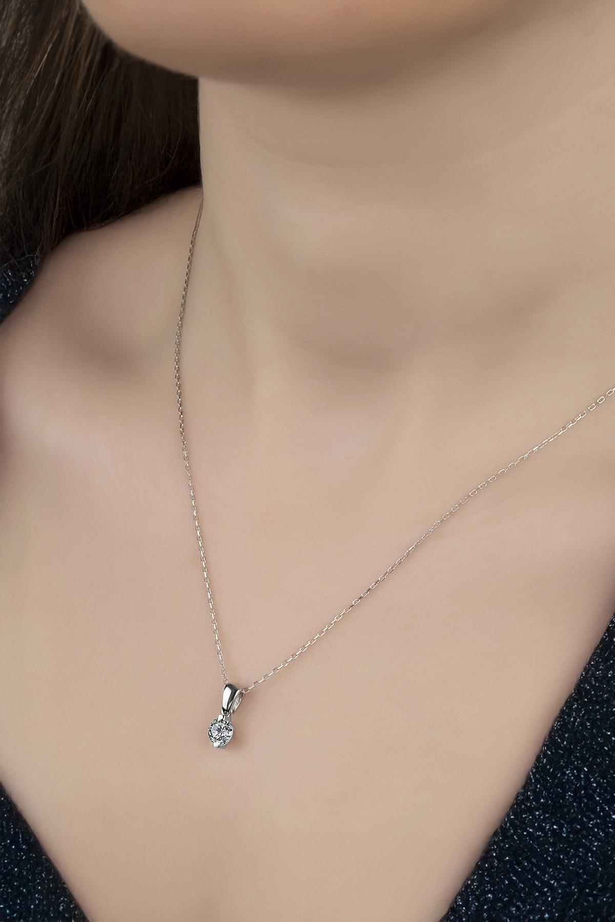 Union Zirconia Kadın Tektaş Gümüş Kolye