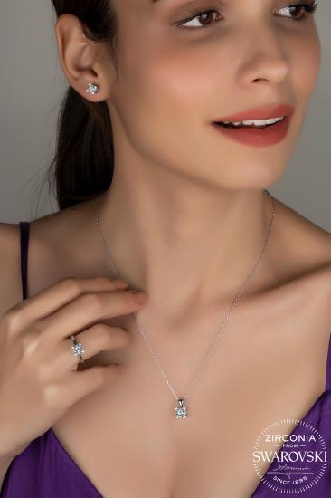 Union Zirconia Kadın Kalpli 4 Tırnak Gümüş Set