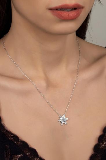Union Zirconia Kadın Kar Tanesi Gümüş Kolye